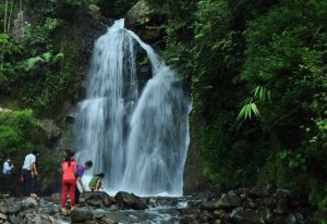 curug-cipamingkis- a