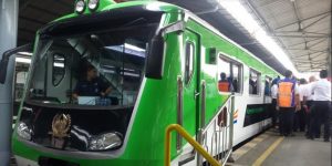 kereta bandara