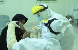 PEMERIKSAAN PASIEN COVID-19