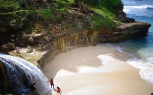 pacitan a