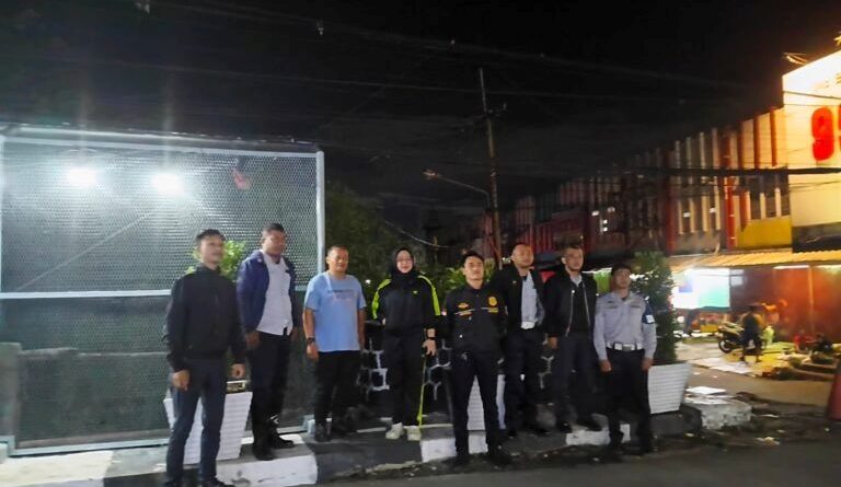 PASAR TOHAGA BERSAMA DINAS PERHUBUNGAN SINERGI TERTIBKAN PARKIR LIAR DAN PKL