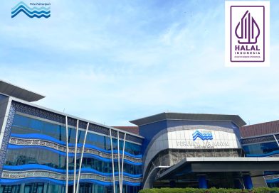 TIRTA KAHURIPAN RAIH SERTIFIKAT HALAL UNTUK JASA PENGOLAHAN