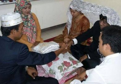 NIKAH DIBAWAH TANGAN BISA JADI ZINA JIKA AKADNYA TIDAK SAH