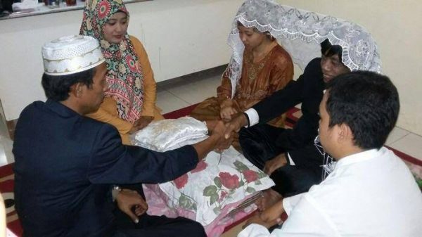 NIKAH DIBAWAH TANGAN BISA JADI ZINA JIKA AKADNYA TIDAK SAH