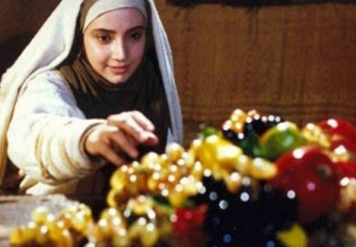 KISAH BUNDA SITI MARYAM MELAHIRKAN NABI ISA DI BULAN DZULHIJAH