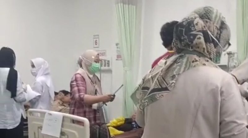 DIDUGA KERACUNAN MBG, DINKES BOGOR UJI SAMPEL MAKANAN USAI 103 SISWA KERACUNAN