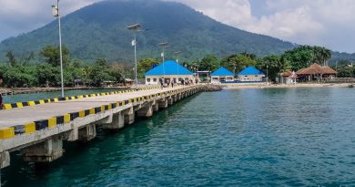 PESONA DAN KEINDAHAN PULAU SEBESI, DEKAT ANAK KRAKATAU DAN MASIH ALAMI