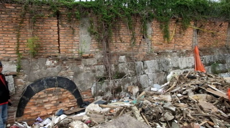 JELAJAH KOTA BATAVIA DARI KANAL HINGGA TEMBOK-TEMBOK BERSEJARAH YANG PENUH CERITA